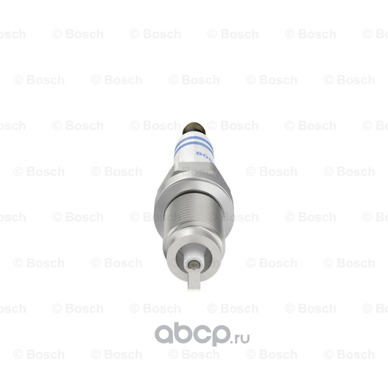 Bosch 0242235775 Свеча зажигания FR7HPP332W (0.9)